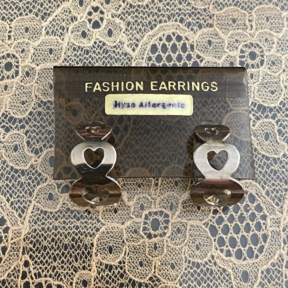 Bundle 3 for 50% off 1970s Deadstock Heart Hoops
